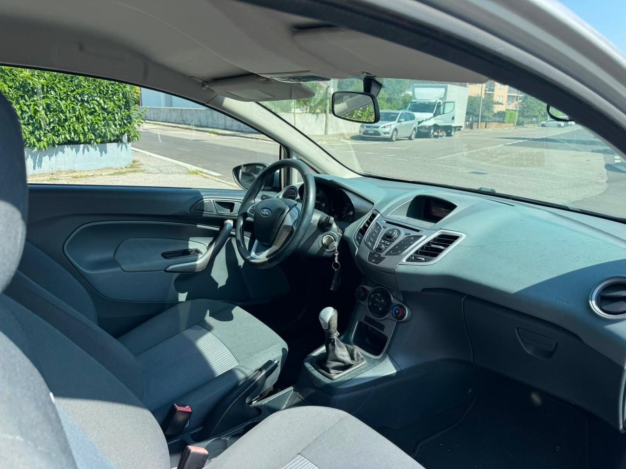 Ford Fiesta 1.2 82CV 3 porte Titanium