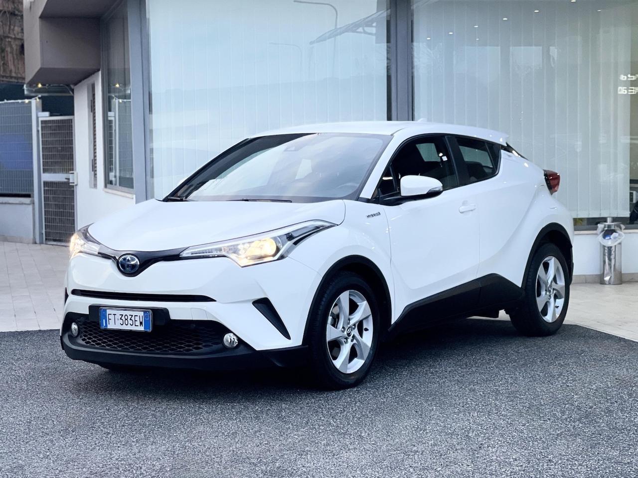 Toyota C-HR 1.8 Hybrid E-CVT 98CV E6 Neo - 2018