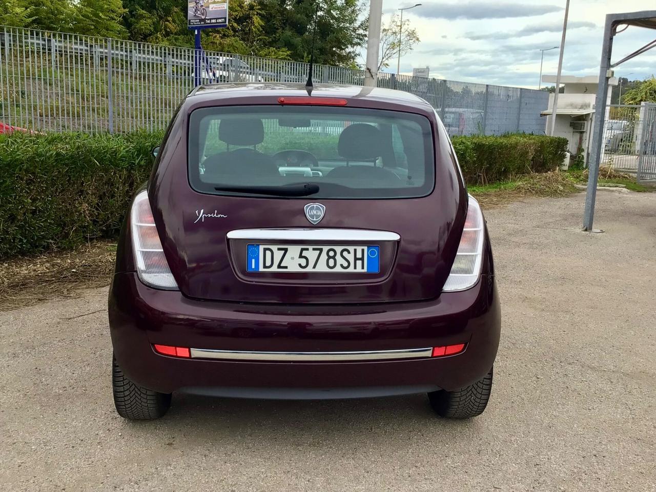 Lancia Ypsilon 1.2 Oro 60 Cv