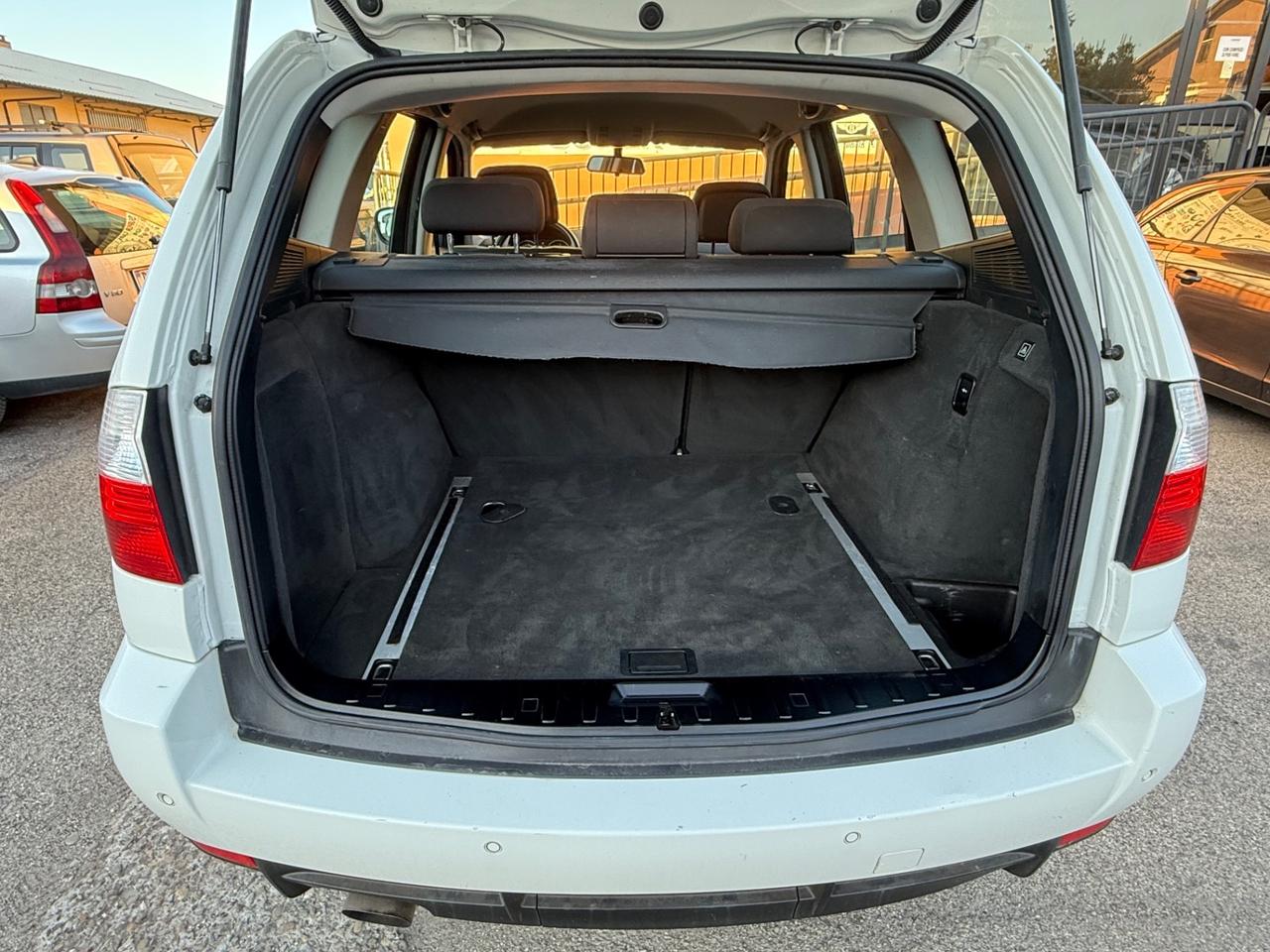 BMW X3 xDrive 2.0d 177CV Futura RESTYLING 2010 E5