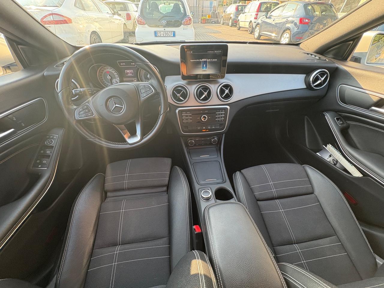 Mercedes-benz CLA 200 d Automatic Premium