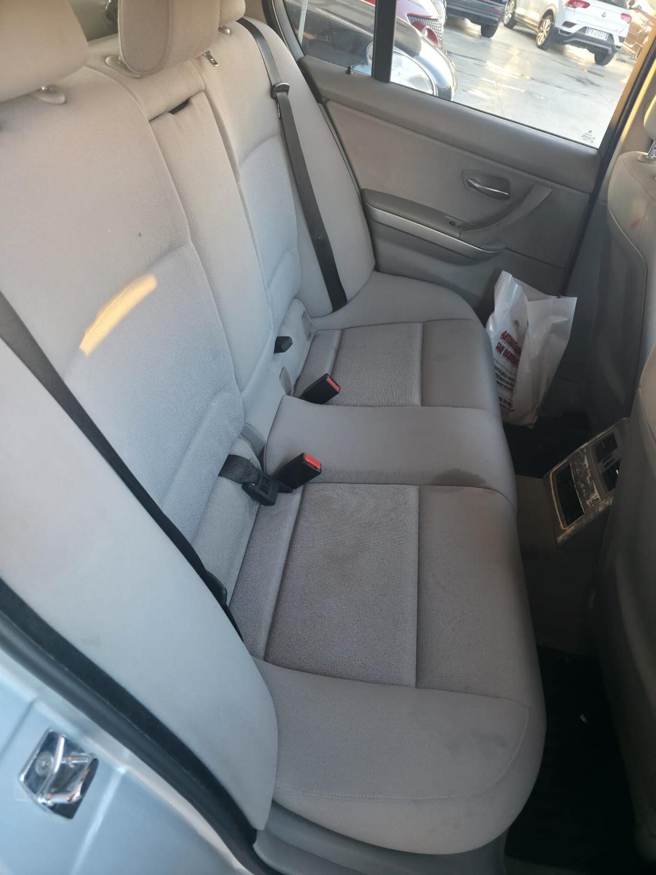 Bmw 320 320i cat Attiva