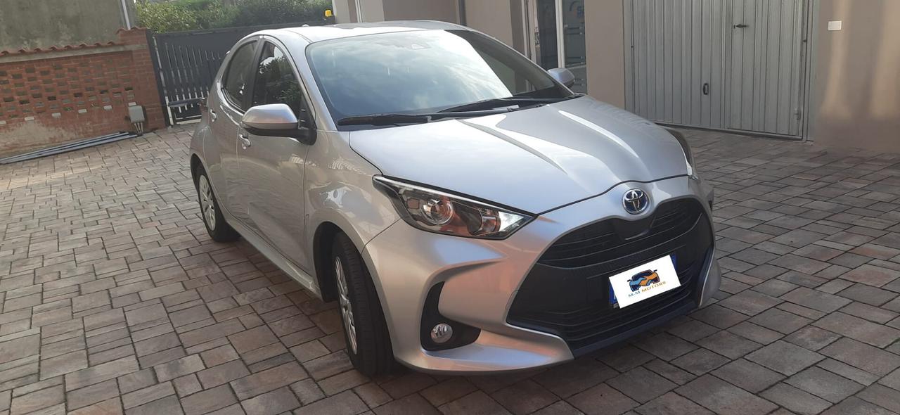 Toyota Yaris 1.5 Hybrid 5 porte Active
