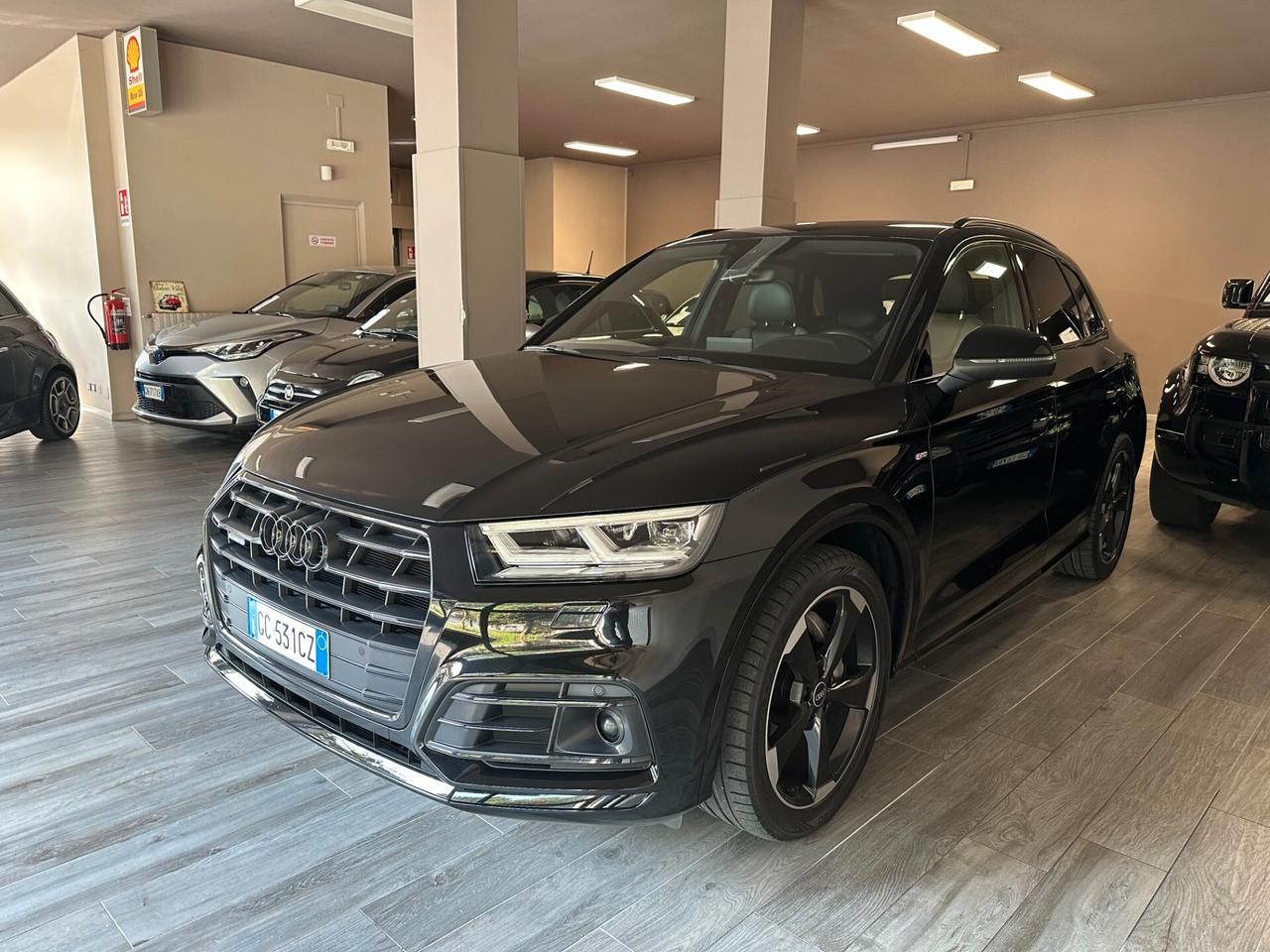 Audi Q5 40 2.0 tdi mhev S line Plus Quattro 204cv Black Edition