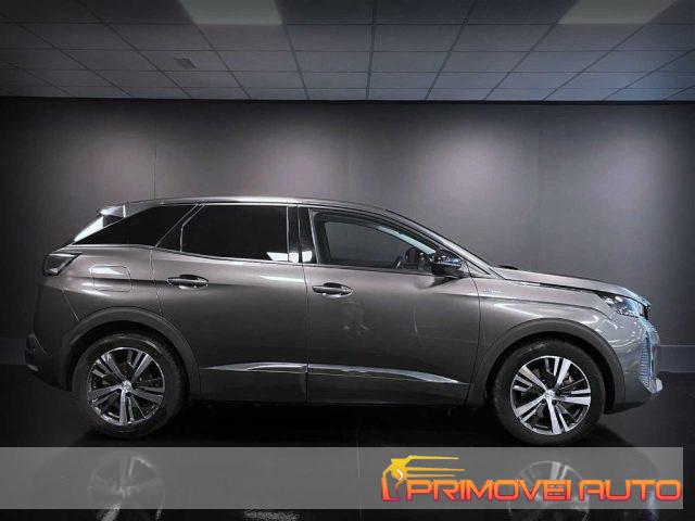 PEUGEOT 3008 Hybrid 225 e-EAT8 Allure