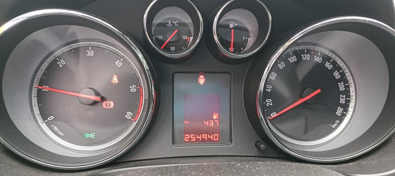 Opel Insignia 2.0 CDTI Sports Tourer Cosmo