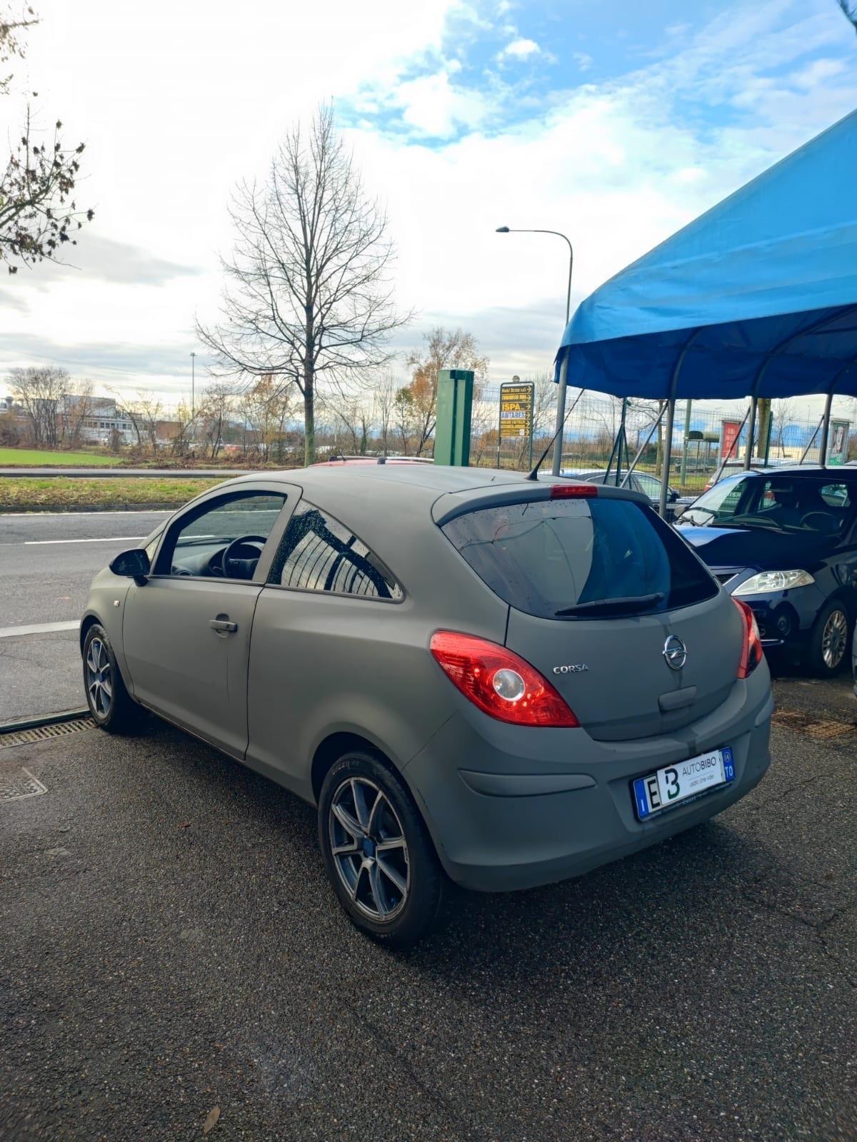 Opel Corsa 1.2 85CV 3 porte GPL