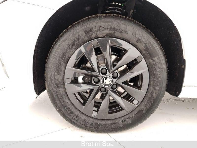 Skoda Fabia Fabia 1.0 MPI 80 CV Young Edition