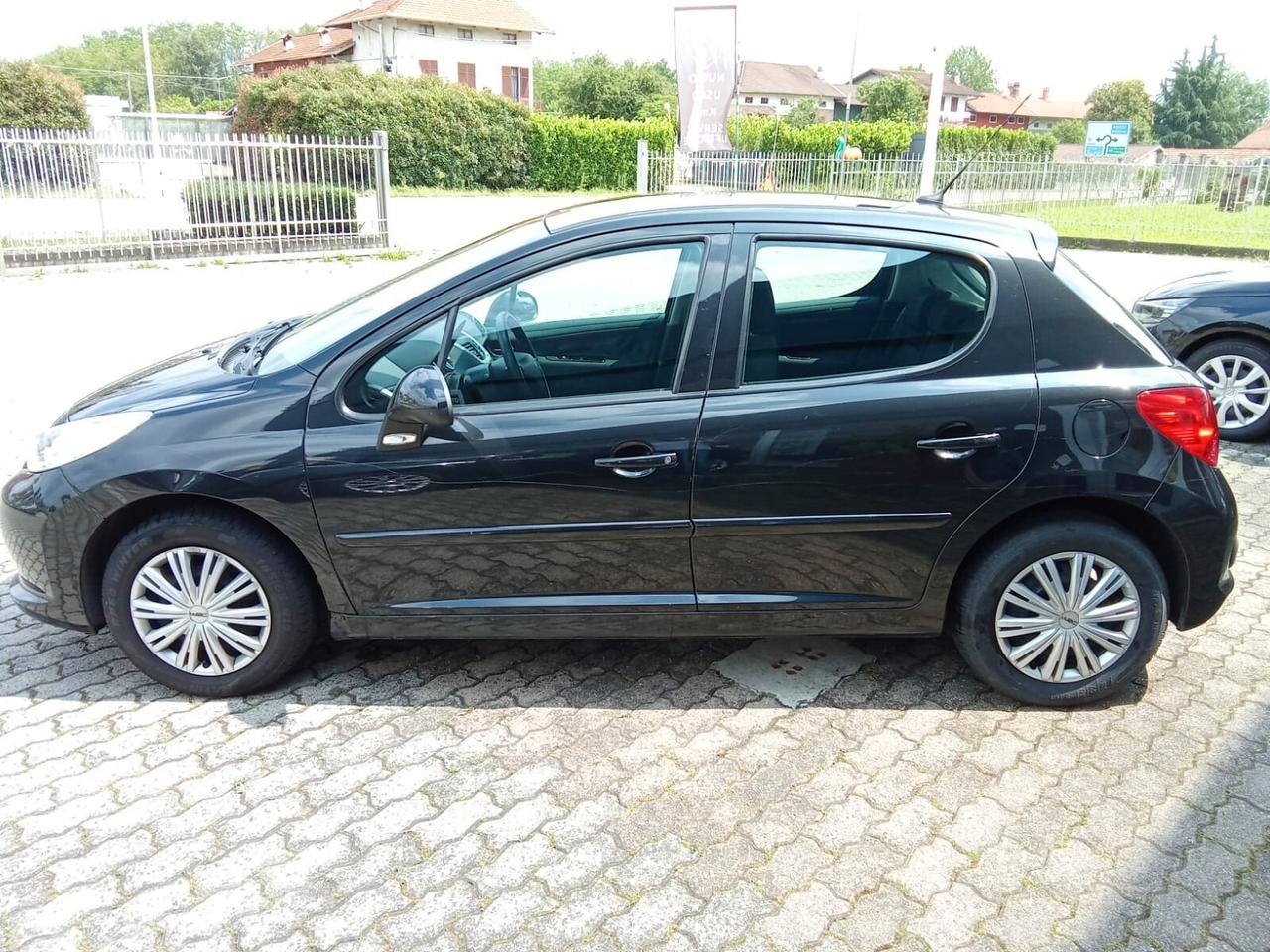 Peugeot 207 1.6 HDi 90CV 5p. XS