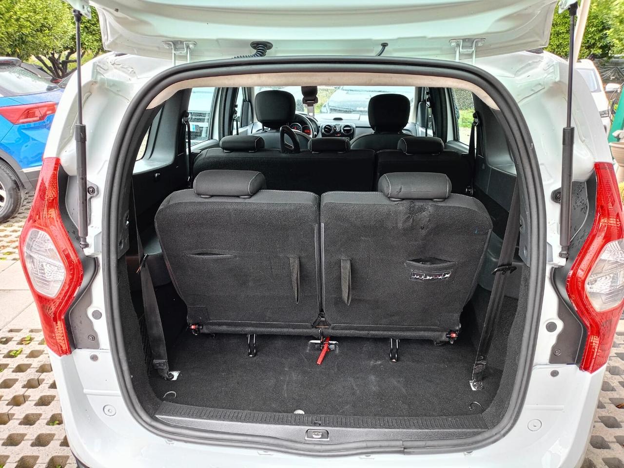 Dacia Lodgy Stepway 1.5 Blue dCi 8V 115CV 7 posti