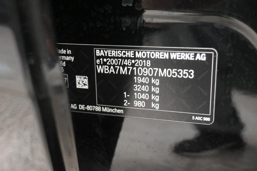 BMW 116D 115CV STEPTRONIC BUSINESS ADVANTAGE ( FARI LED - BMW DIGITAL COCKPIT - NAVI - MIRROR - PARK ASSISTANT - TELECAMERA POST. - CERCHI 17 )