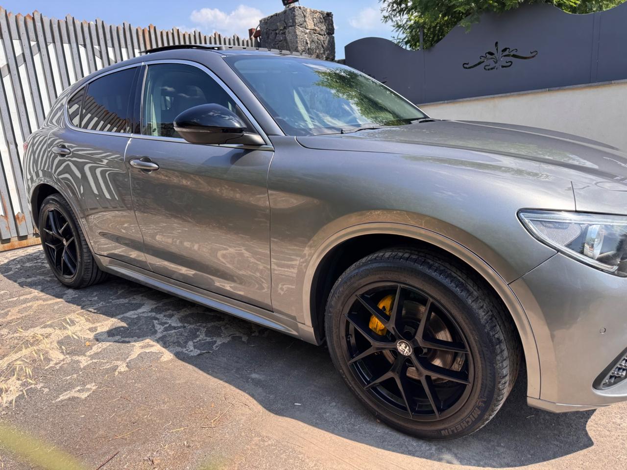 Alfa Romeo Stelvio 2.0 Turbo benzina 280cv