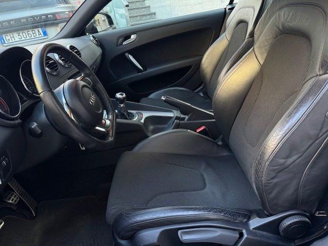 AUDI TT Coupé 2.0 TFSI S-LINE