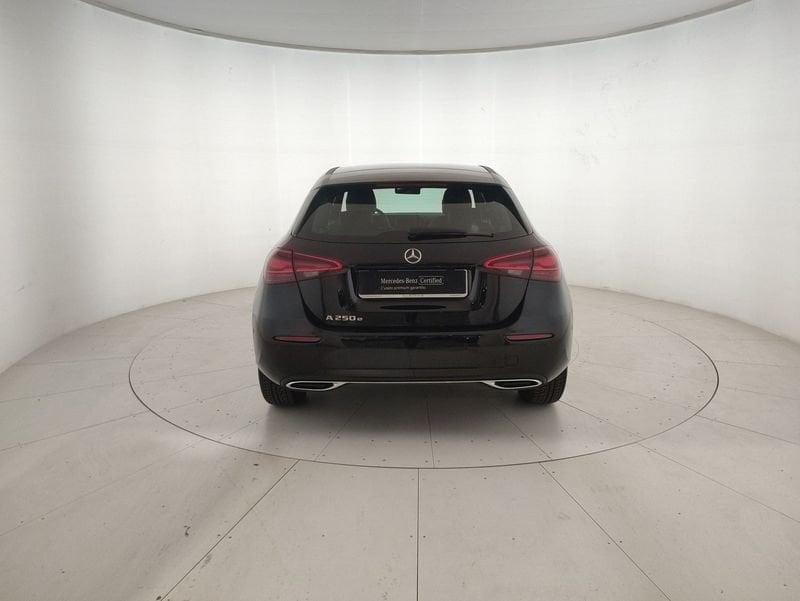 Mercedes-Benz Classe A A 250 e Automatic Plug-in hybrid Advanced Progressive