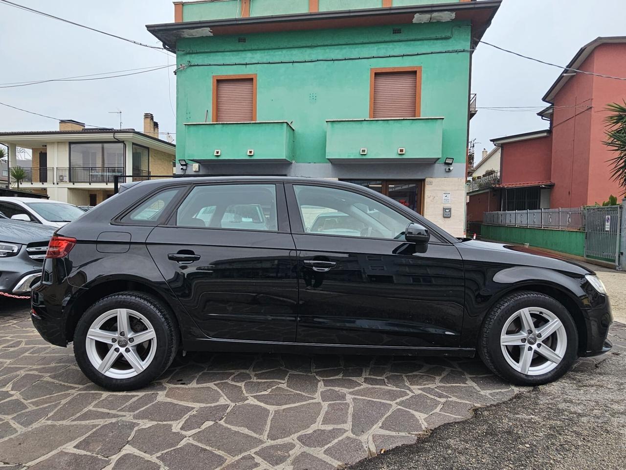 Audi A3 SPB 1.6 TDI Sport 110 CV