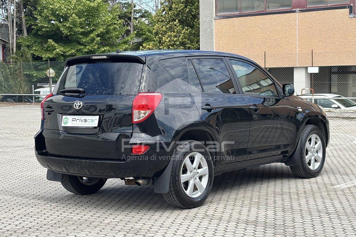 TOYOTA RAV4 Crossover 2.2 D-4D 136 CV DPF Sol