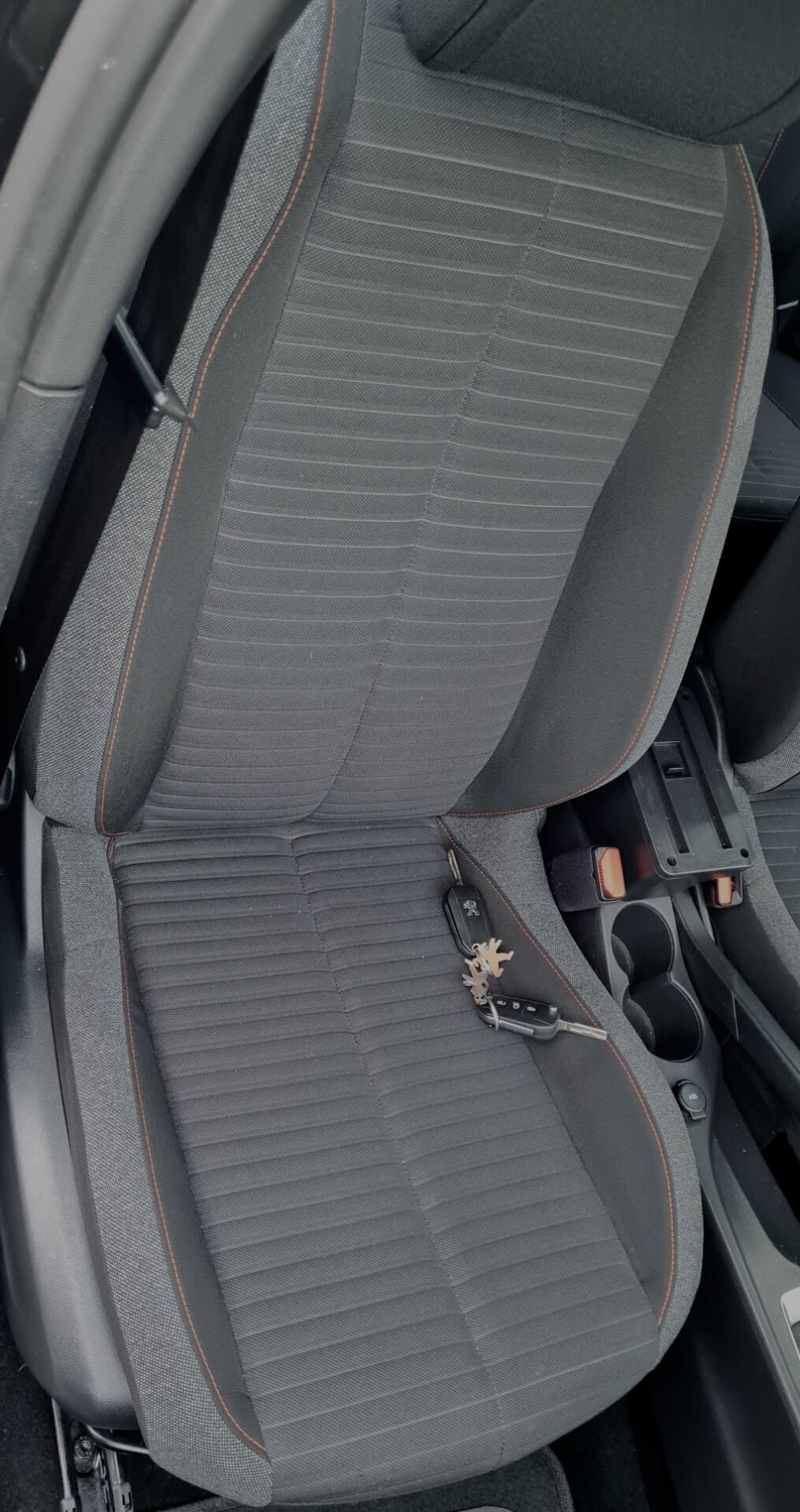 Peugeot 2008 BlueHDi 100 S&S GT Line