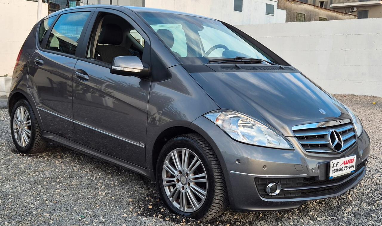 Mercedes-benz A 180 CDI Style automatico