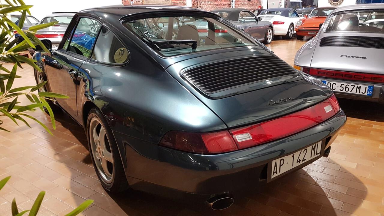 Porsche 911 993 Carrera 2 Book service Italia Asi Oro
