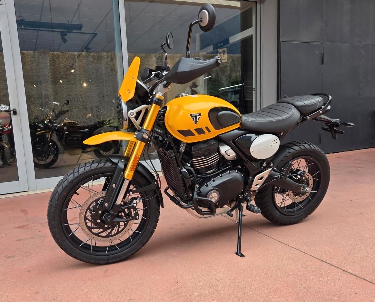 Triumph Scrambler 400 XC