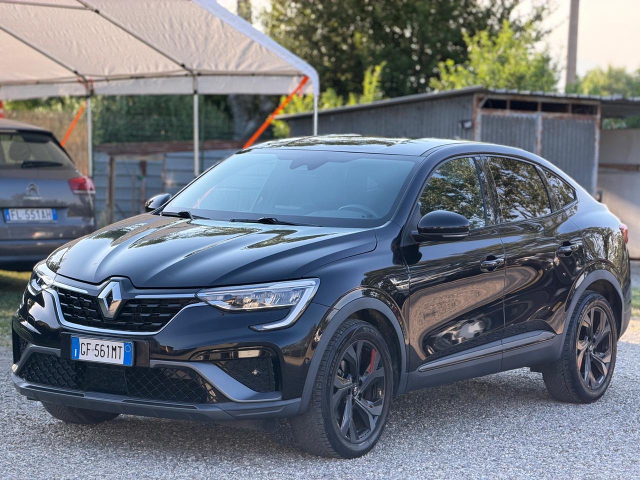 Renault Arkana Hybrid E-Tech 145 CV R.S. Line