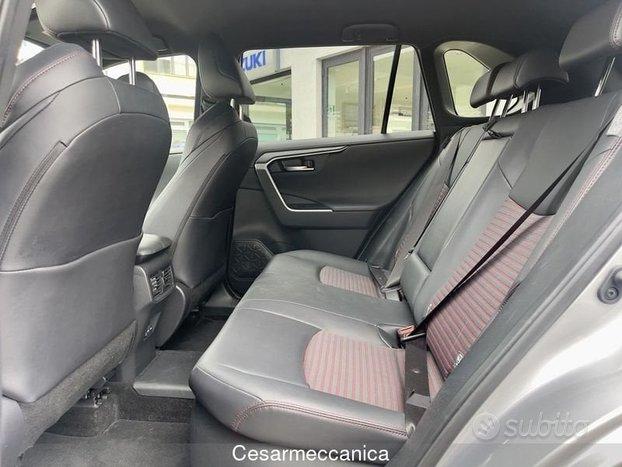 Suzuki Across 2.5 Plug-in Hybrid E-CVT 4WD Top