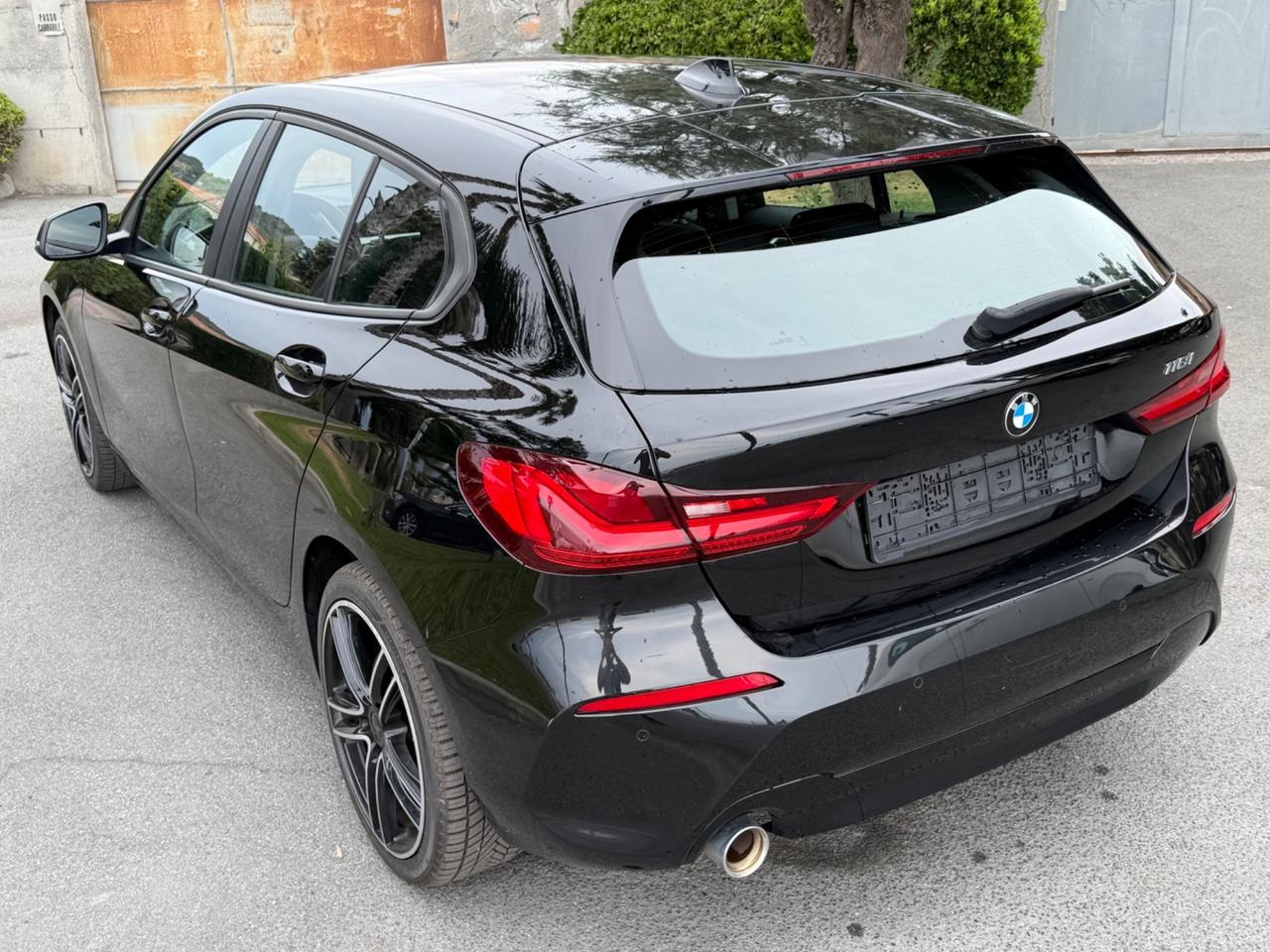 Bmw 118 118i 5p. Advantage