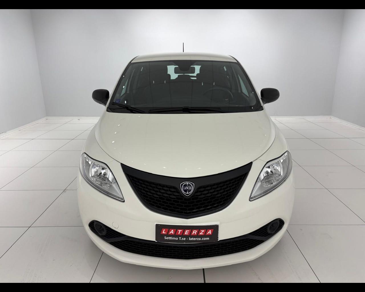 LANCIA Ypsilon 1.0 firefly hybrid Silver s&s 70cv