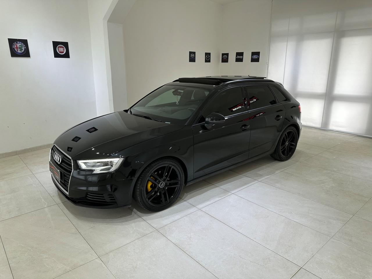Audi A3 SPB 30 TDI SPORT TOTAL BLACK TETTO APRIBILE