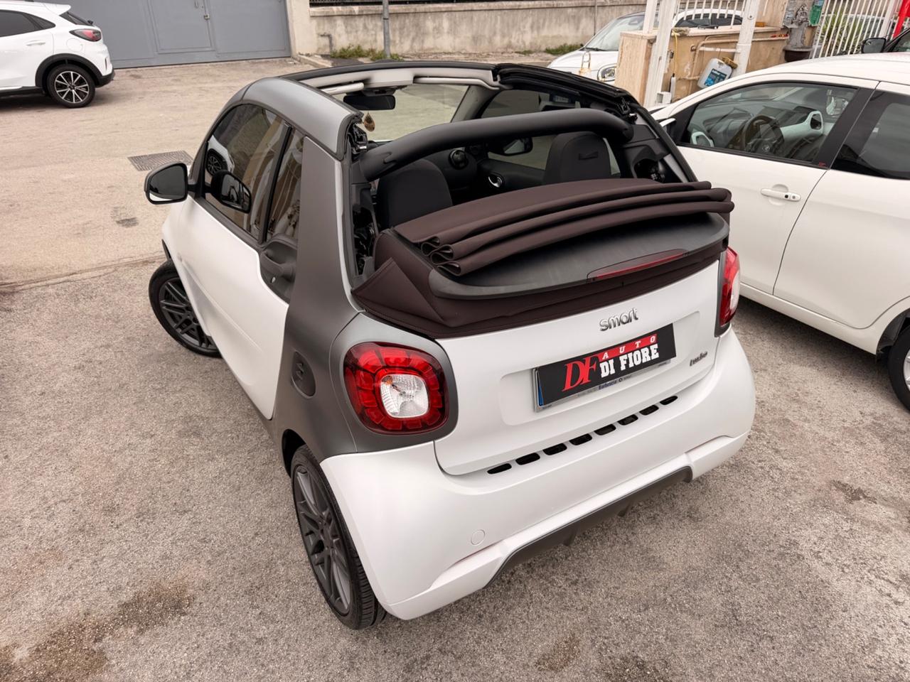 Smart ForTwo SuiteBrown CABRIO 0.9 90Cv TURBO ALLES BRABUS