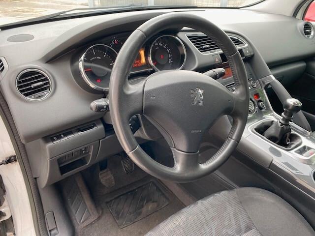 Peugeot 3008 1.6 HDi 115CV Active