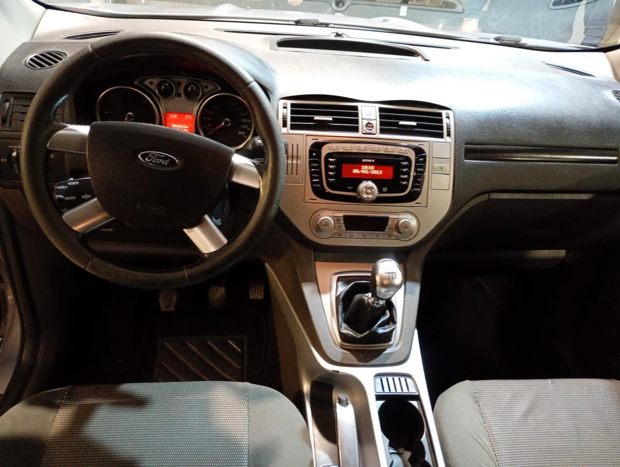 Ford Kuga 2.0 TDCi 140 CV 2WD Titanium