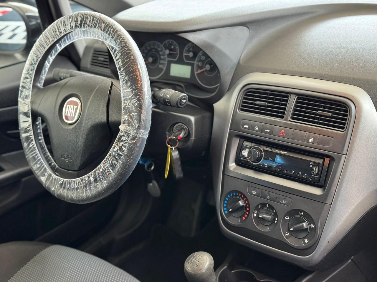 Fiat Punto 1.4 8V 5 porte Natural Power Lounge