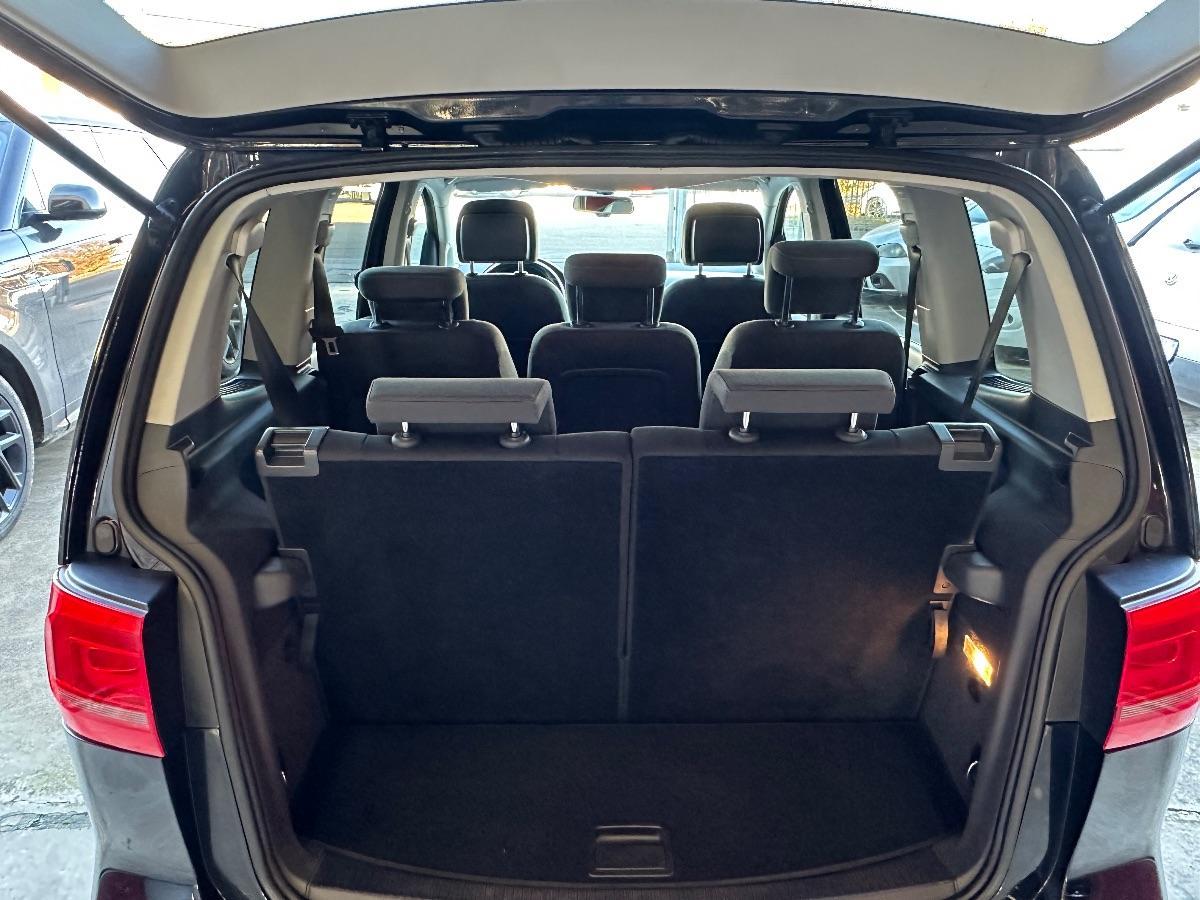 VOLKSWAGEN - Touran - 1.6 TDI DPF 7P.Comfort. BlueM. Tech.