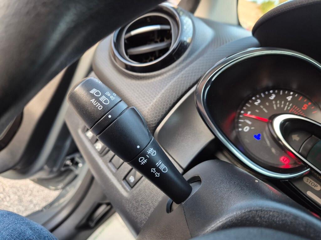 Renault Clio 1.5 dCi MOSCHINO FULL LED NAVI CAMERA