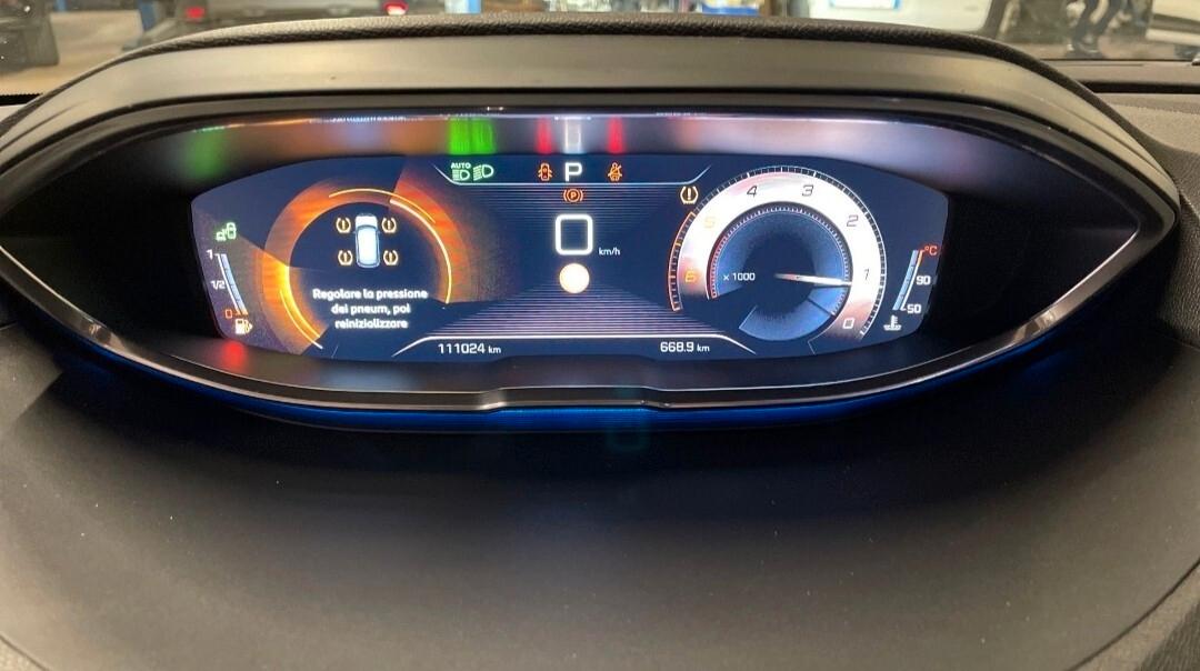 Peugeot 3008 BlueHDi 120 S&S EAT6 GT Line