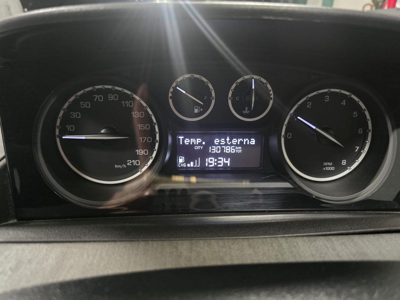 Lancia Ypsilon 0.9 TwinAir 85 CV 5 porte Metano Ecochic Gold