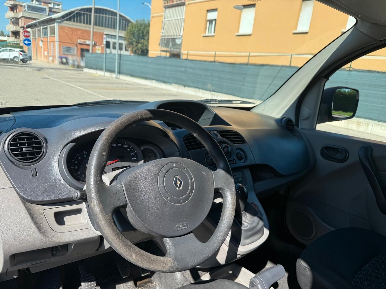 Renault Kangoo 1.5 dci - NEOPATENTATI - OTTIME CONDIZIONI -