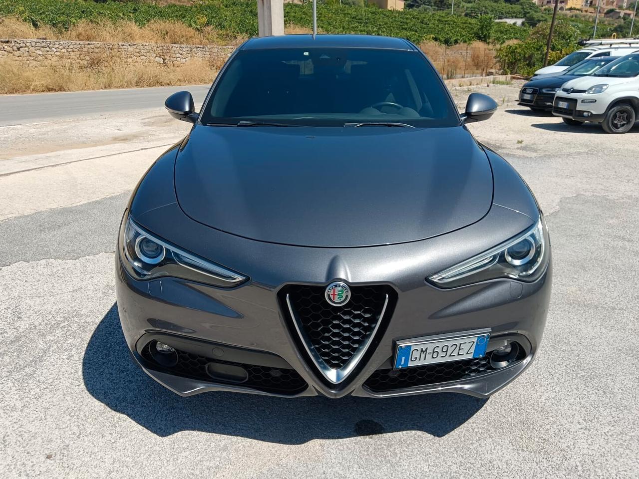 Alfa Romeo Stelvio 2.2 Turbodiesel 190 CV AT8 Q4 Business
