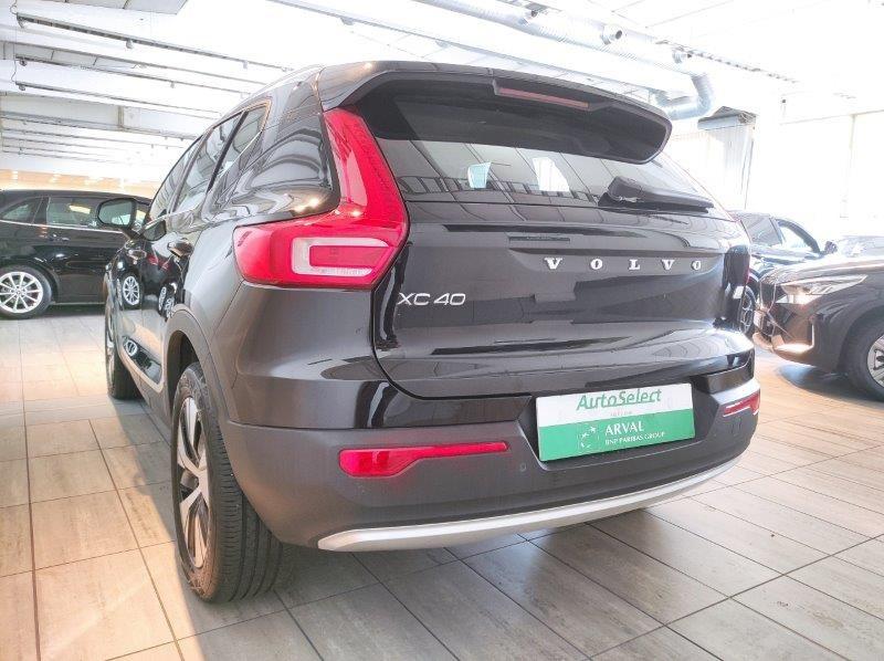 VOLVO XC40 (2017-->) - XC40 T5 Recharge Plug-in Hybrid Inscription Expression