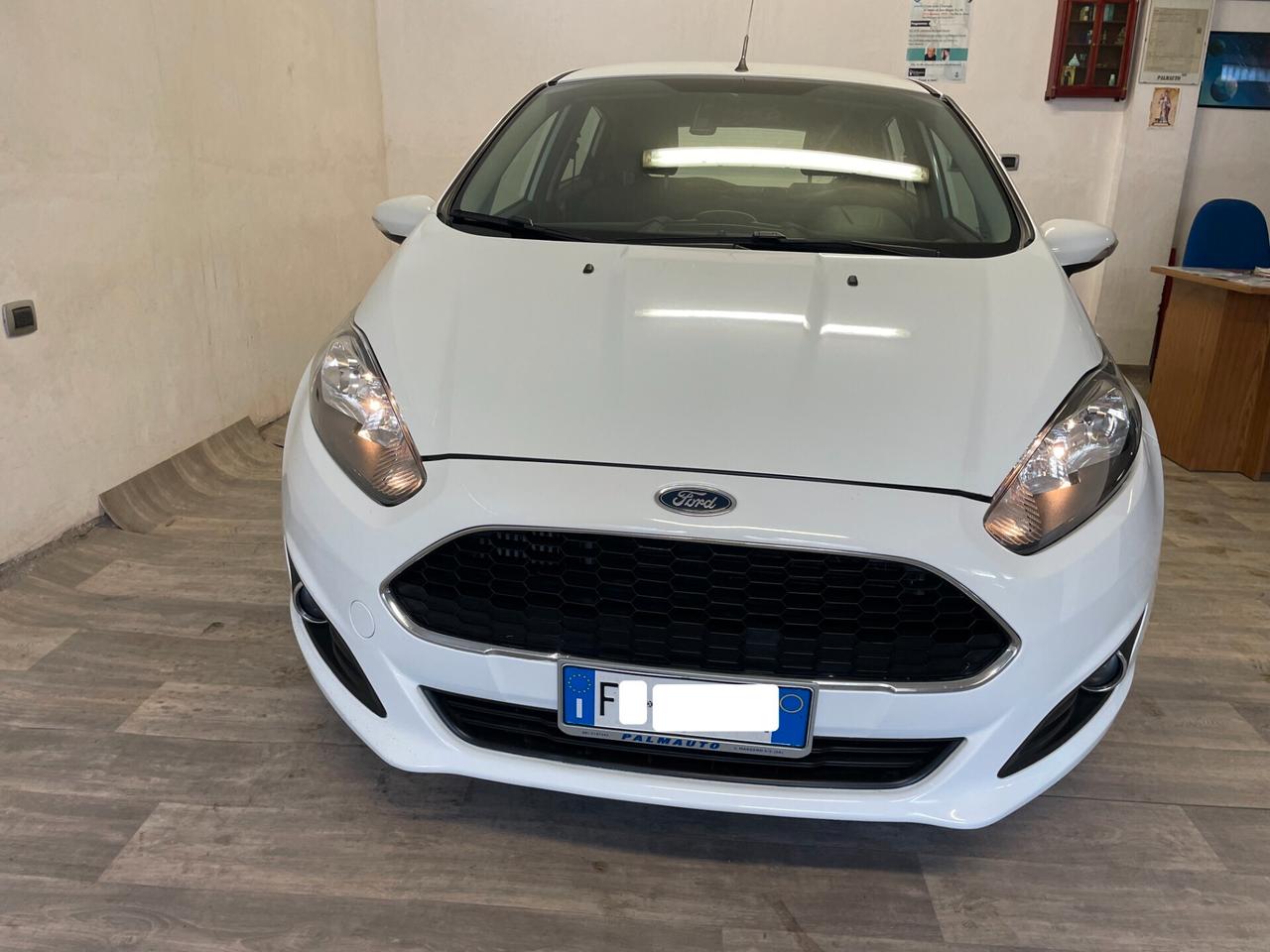 Ford Fiesta 1.5 TDCi 75CV 5 porte ST-Line Full Neopatentati Euro 6