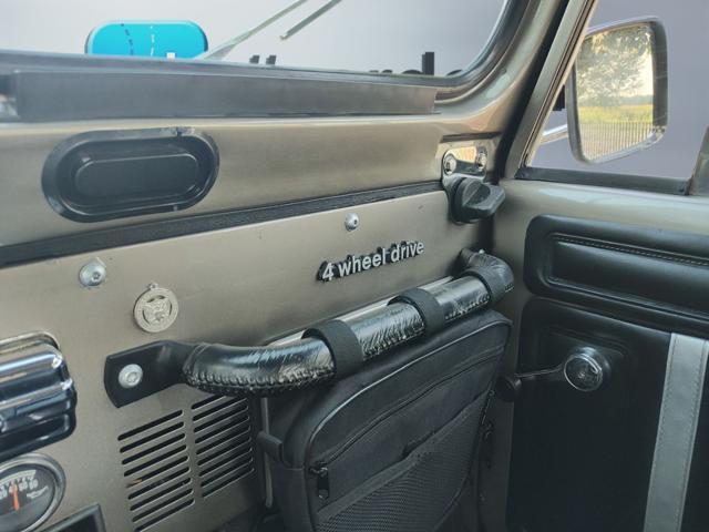 JEEP CJ-7 Soft top