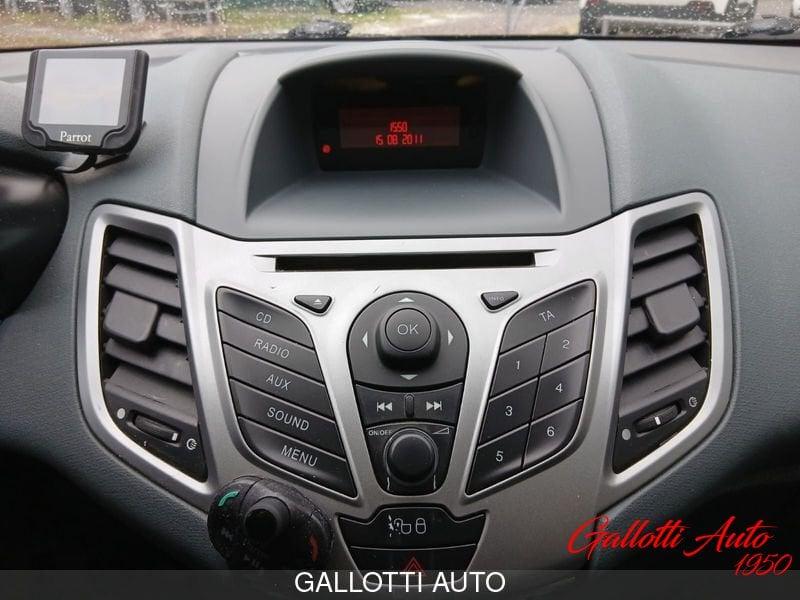 Ford Fiesta 1.4 5 porte GPL