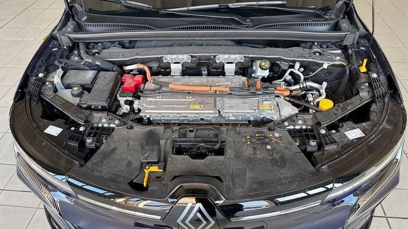 Renault Megane E-Tech Electric techno 220cv comfort range AC22