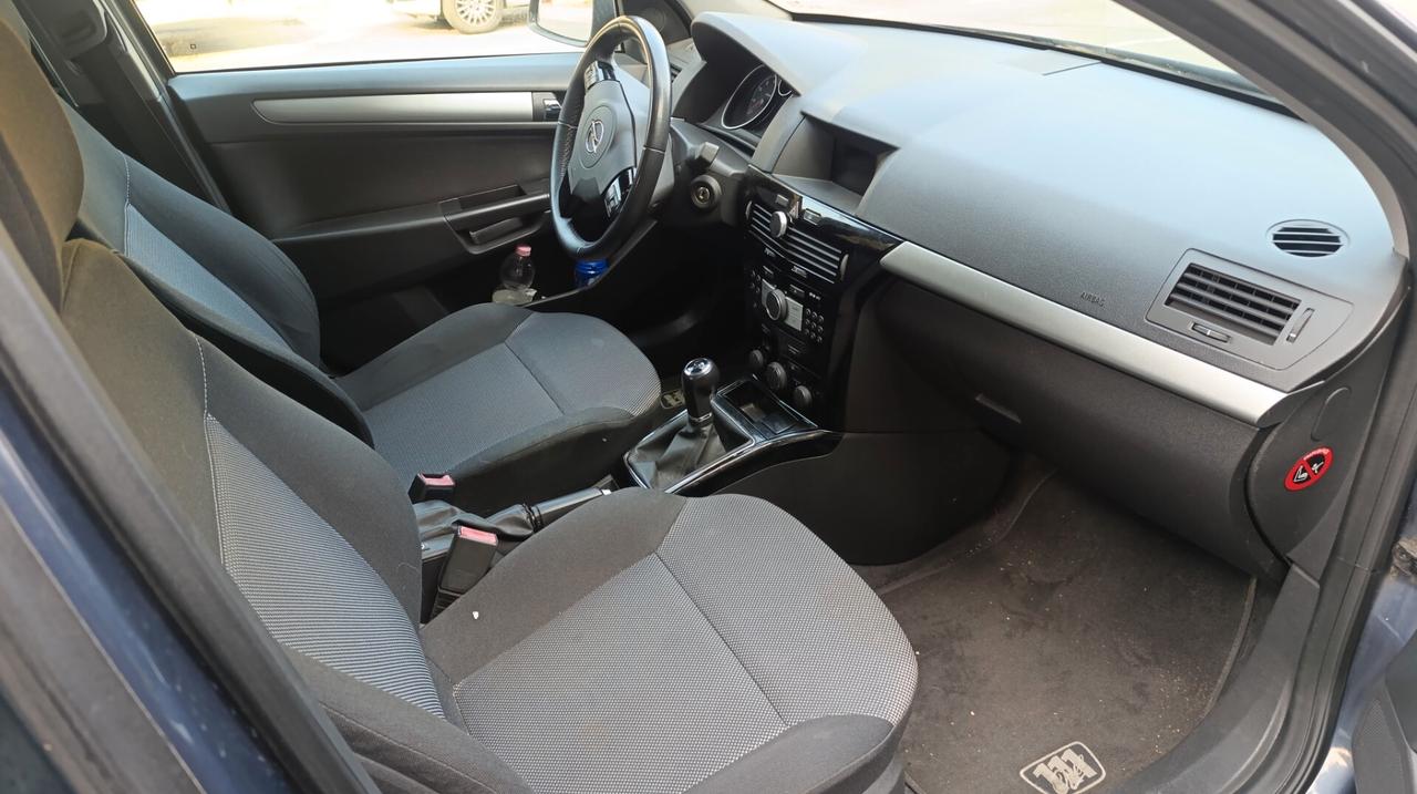 Opel Astra 1.6 16V GPL OK NEOPATENTATI
