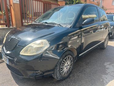 Lancia Ypsilon 1.3 MJT 90CV GancioTraino