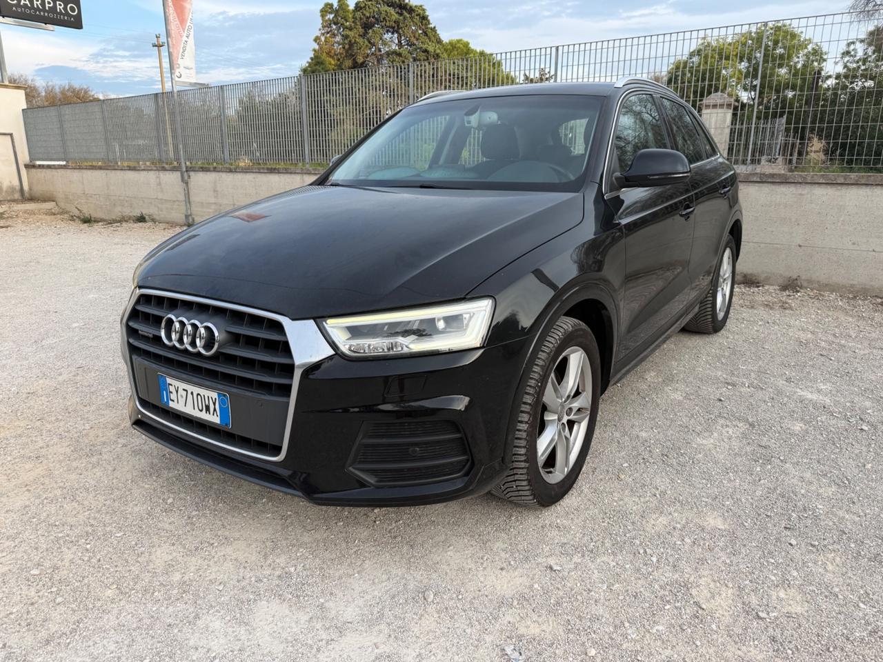 Audi Q3 2.0 TDI 184 CV quattro S tronic Business