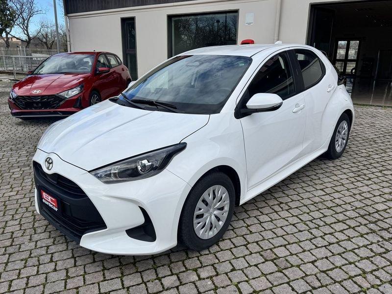 Toyota Yaris Hybrid Active MY24