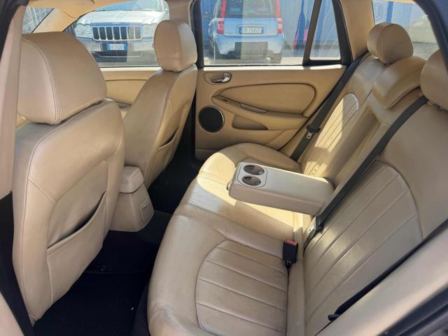 JAGUAR X-Type 2.0D cat Wagon Sport EU3 senza lavoro da fare