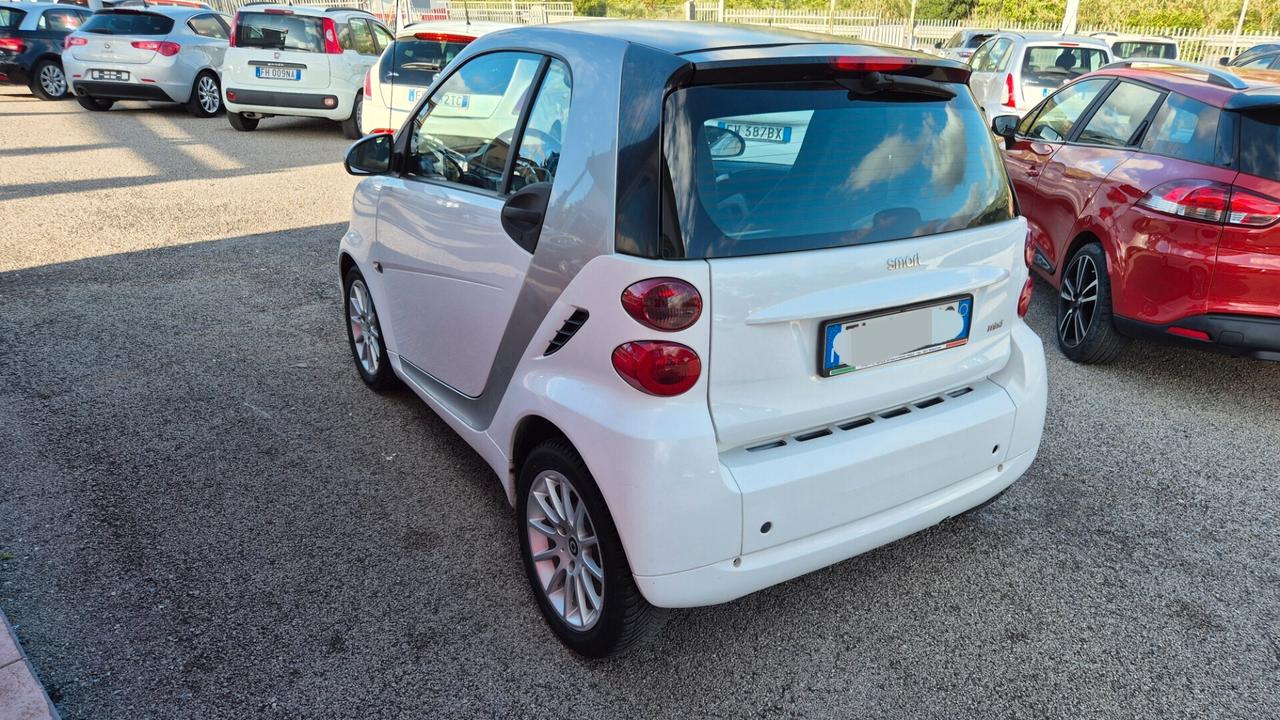 Smart ForTwo 1000 52 kW coupé passion